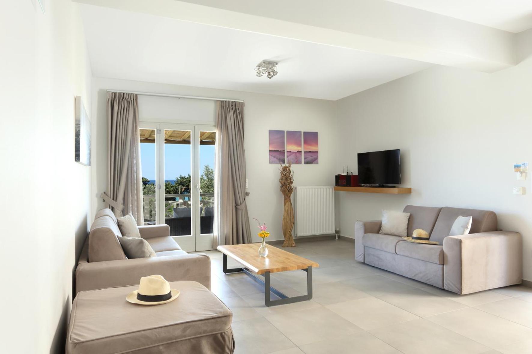 Aithra -Agios Petros Andros Villa กาวริยอน ภายนอก รูปภาพ