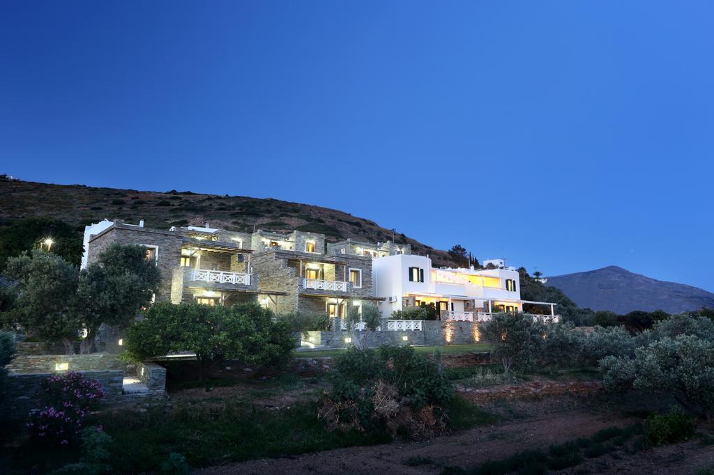 Aithra -Agios Petros Andros Villa กาวริยอน ภายนอก รูปภาพ